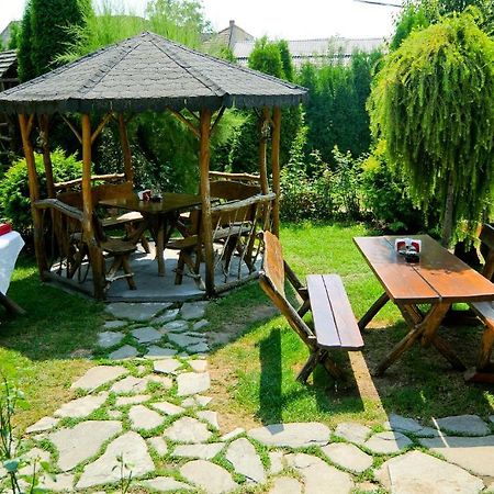 Pension La Cupola Тиргу-Муреш Екстер'єр фото