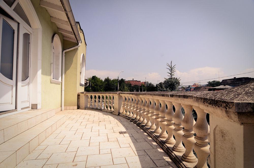 Pension La Cupola Тиргу-Муреш Екстер'єр фото